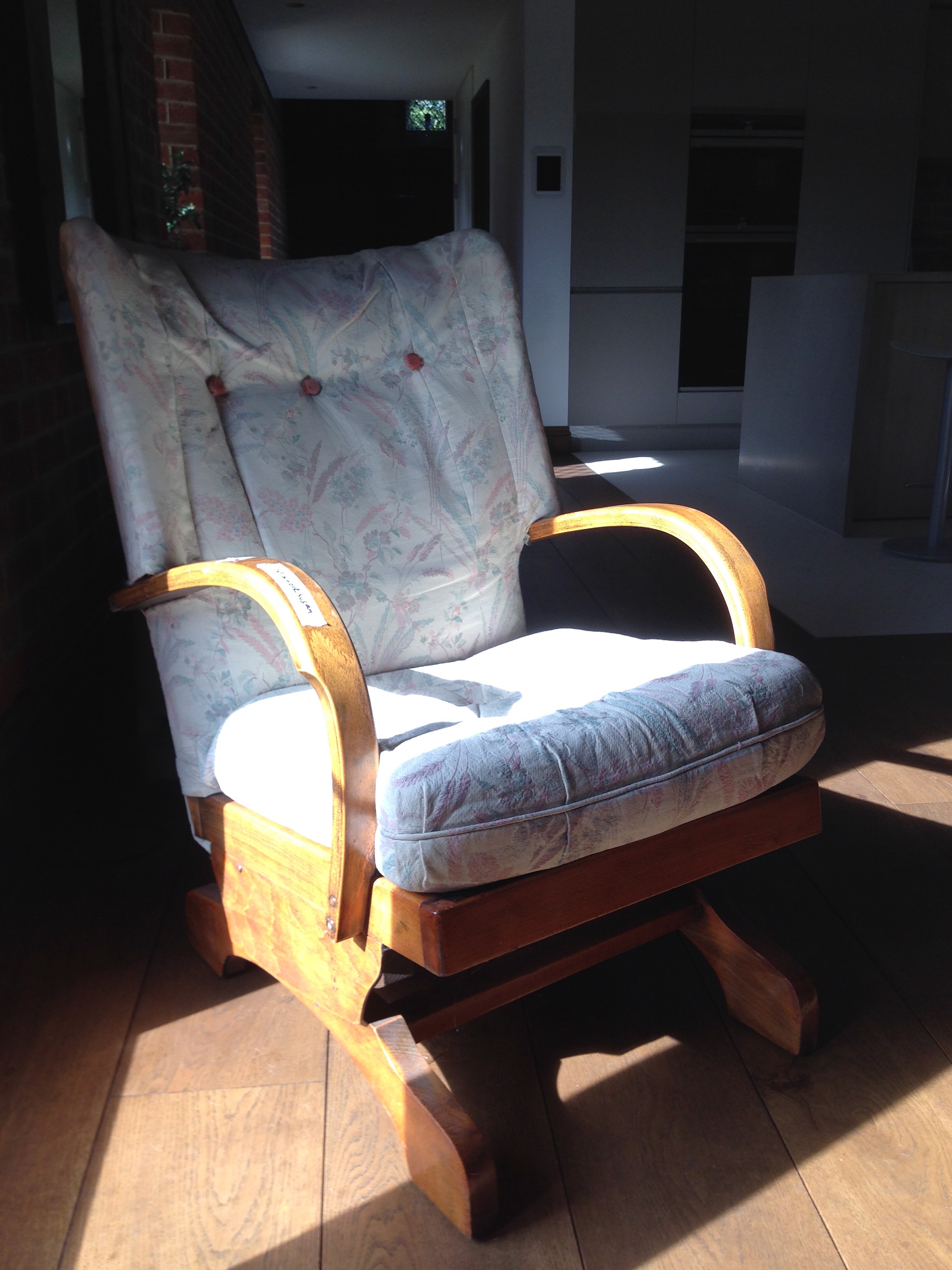 Vintage Oak Rocking Chair Before Refurb