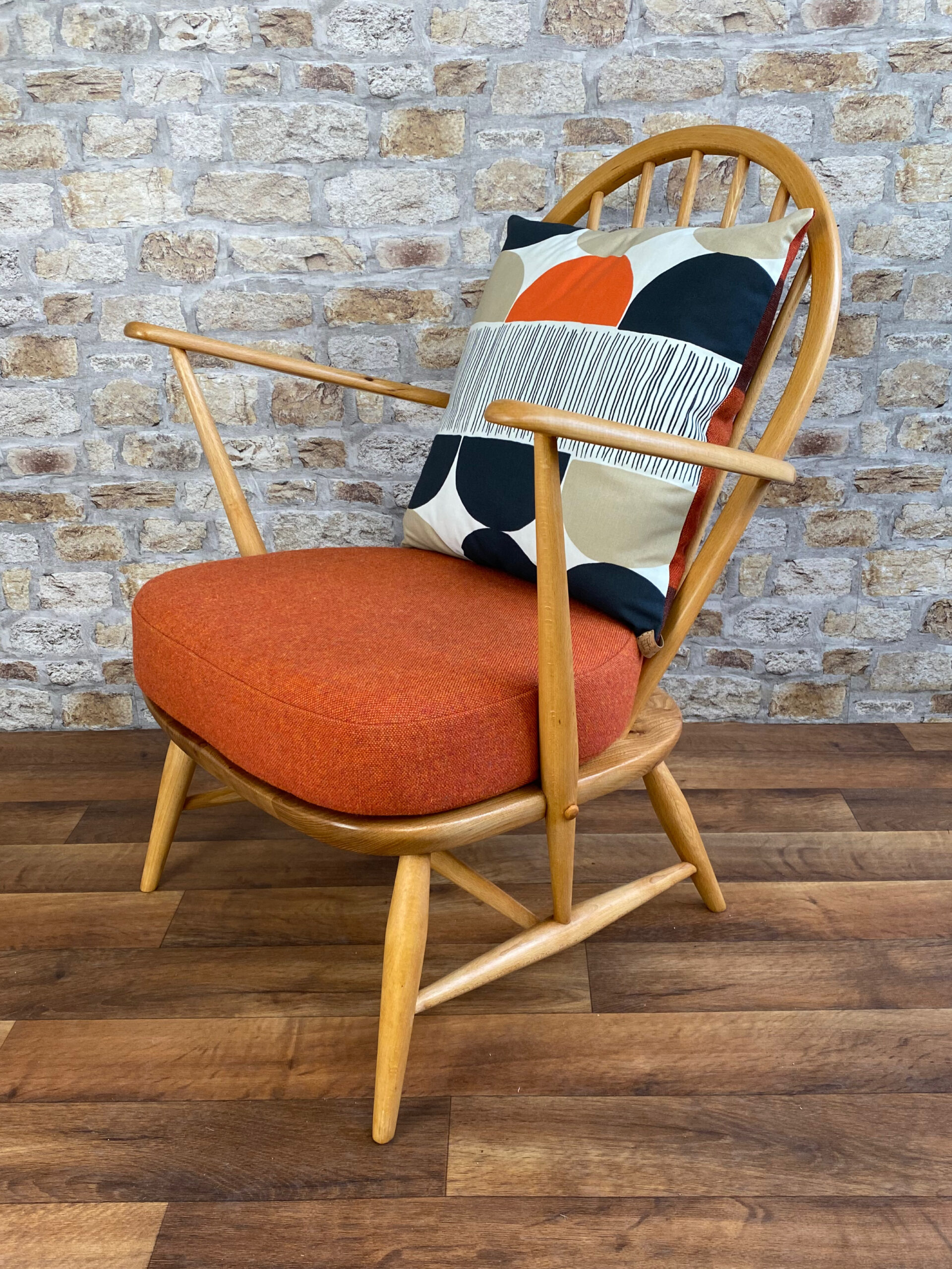 Ercol chair online cushions