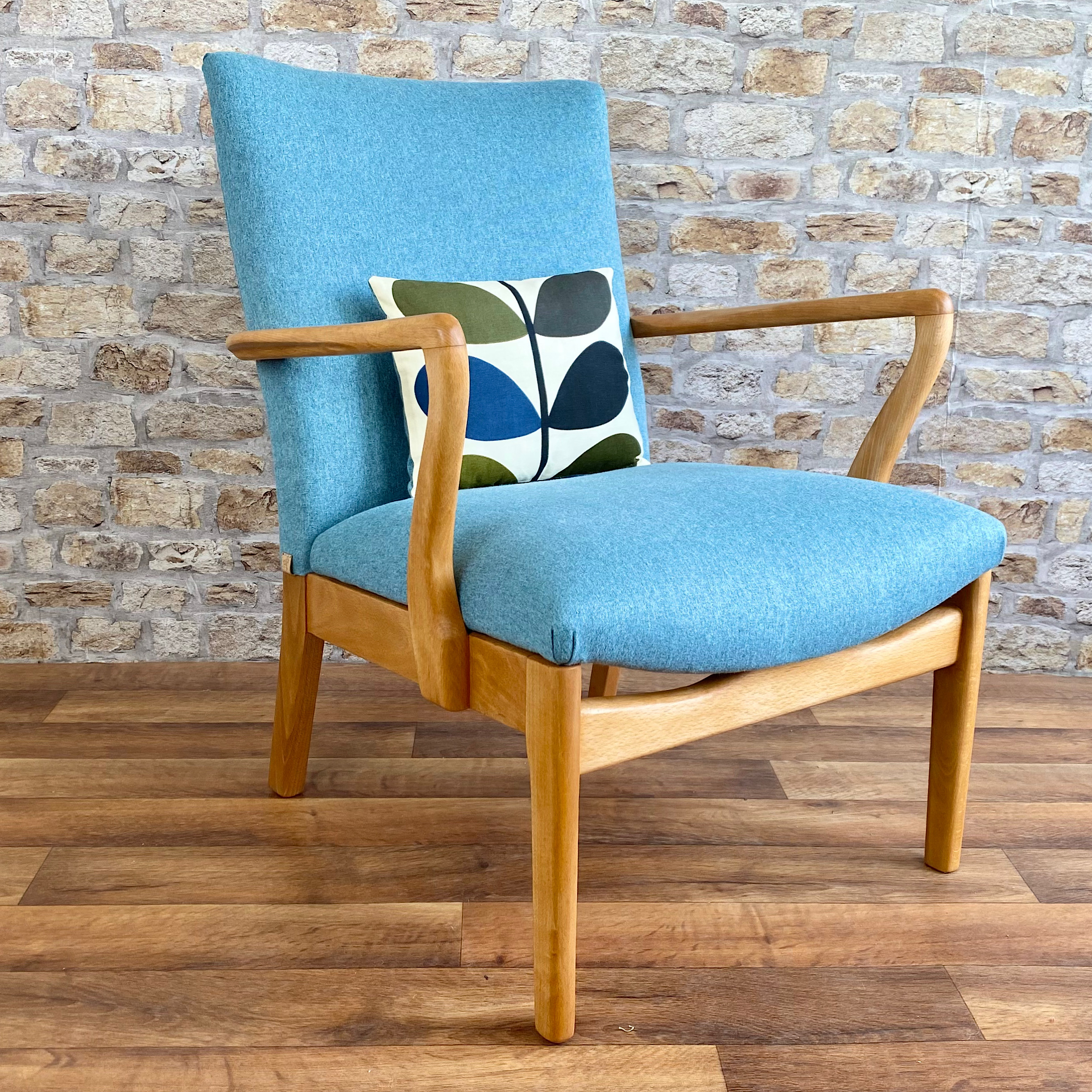 Mid Century Parker knoll PK 754 Chair in Light Blue