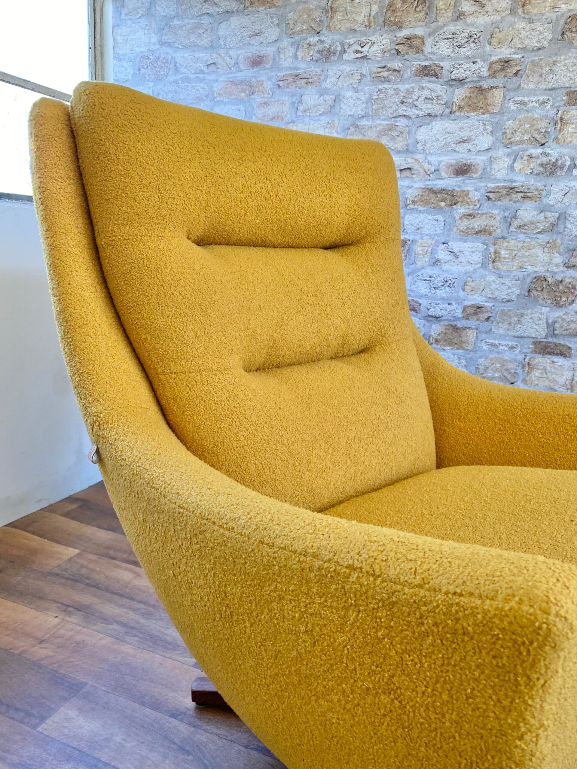 Parker Knoll 110/1 Chair