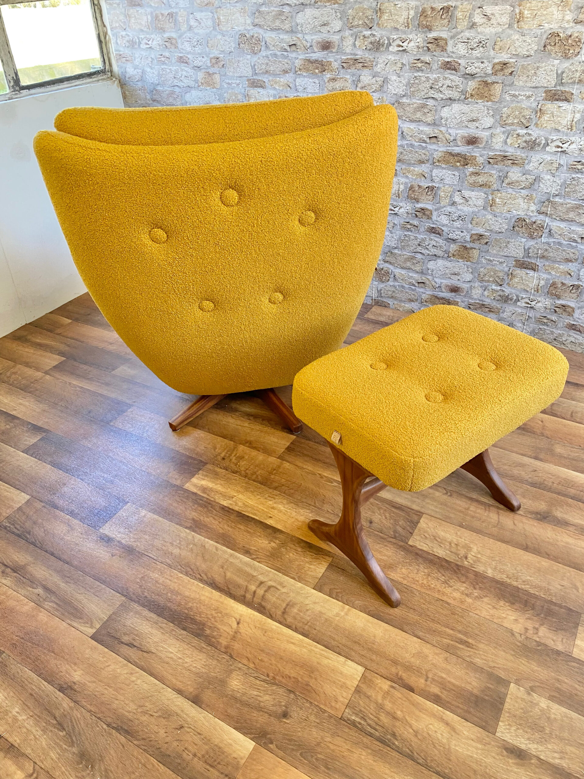 Parker Knoll 110/1 Chair & Footstool